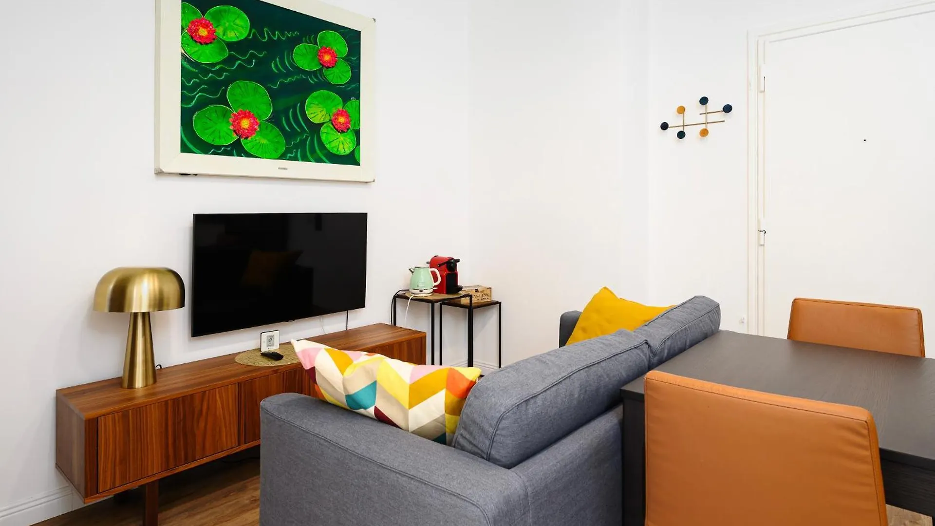Classbnb - Bright Apartment In The Moscova Area ميلان إيطاليا