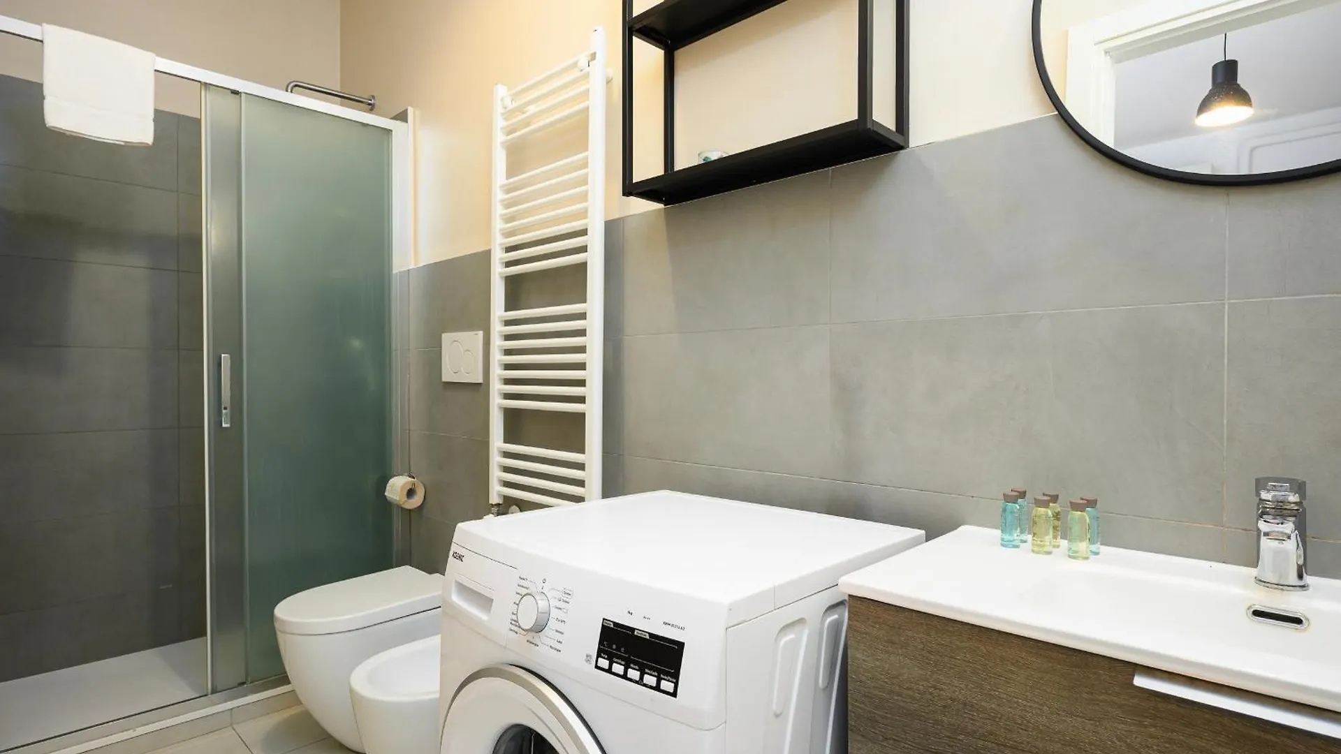 Classbnb - Bright Apartment In The Moscova Area ميلان 0*,  إيطاليا